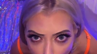 Linzee Ryder เป็น Milf Barbie ที่สมบูรณ์แบบในวิดีโอร้อนนี้